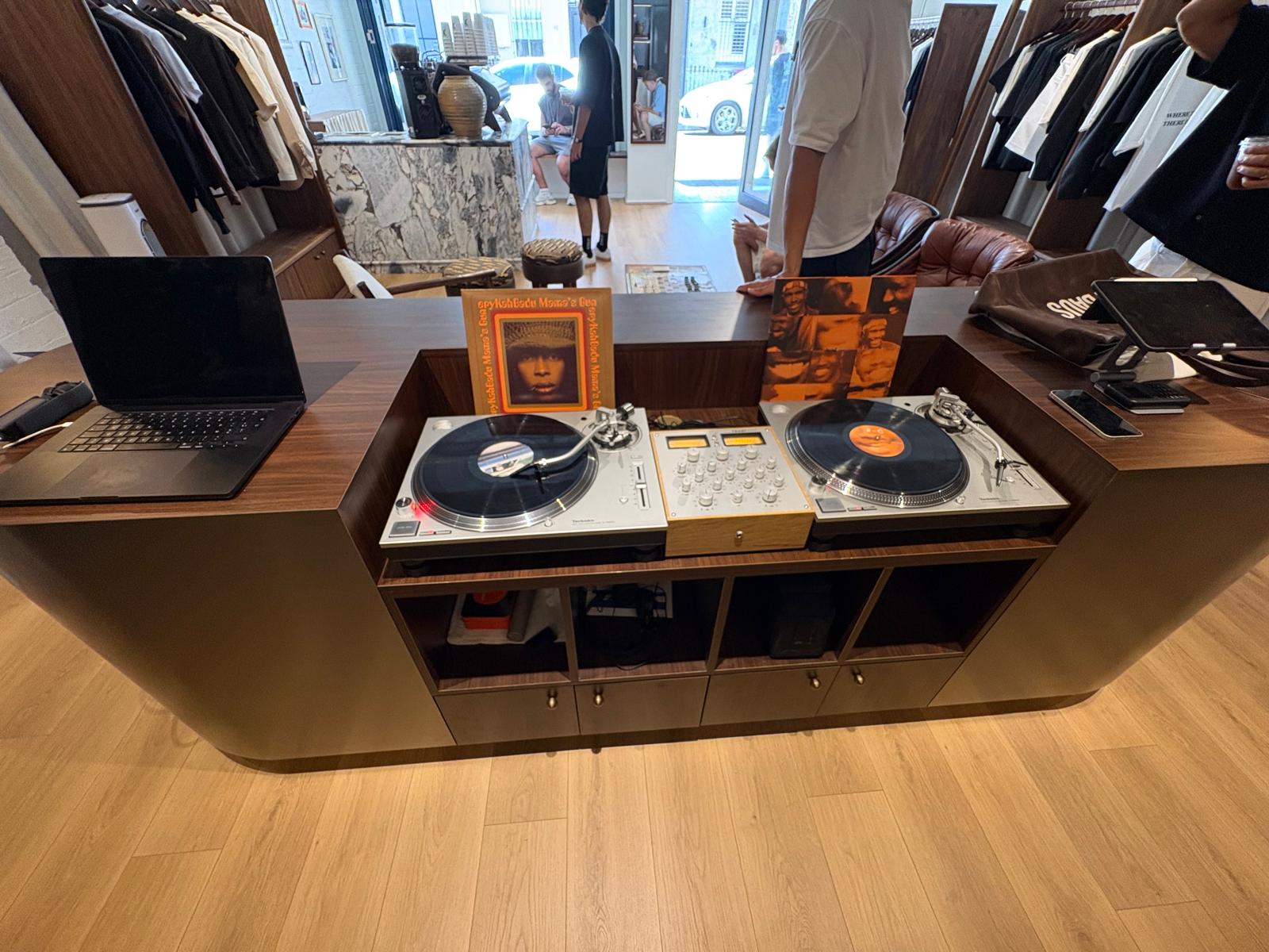 Retail counter electrical fit-out